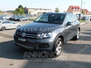 Volkswagen Touareg V6 3.0 TDI gris