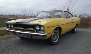 Plymouth Road runner