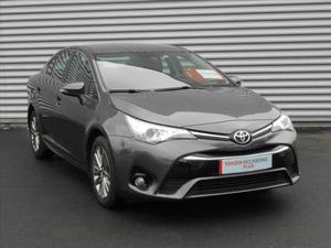 Toyota Avensis 143 D-4D Dynamic + NAV  Occasion