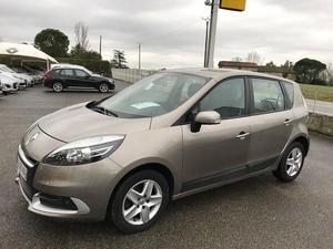 Renault Scenic iii 1.5 DCI 110CH FAP EXPRESSION EDC 