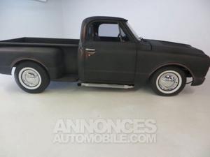 Chevrolet C 10 8 cylindres 454ci  noir