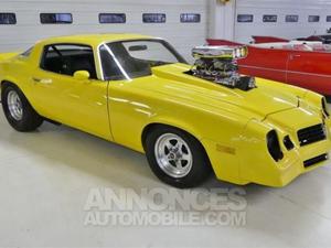 Chevrolet Camaro 350ci 210 cc  jaune