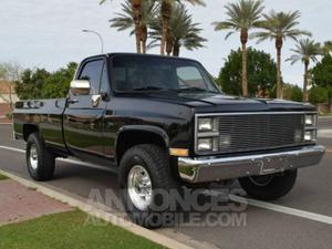 G.M.C Sierra 8 cylindres 350ci  noir