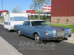 Lincoln Mark Series 8 cylindres 460ci  bleu