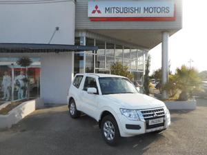 MITSUBISHI PAJERO  