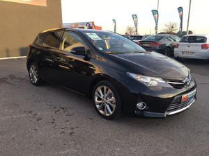 TOYOTA AURIS  