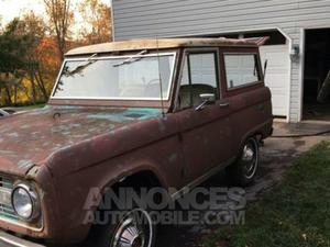 Ford Bronco 6 cylindres  marron