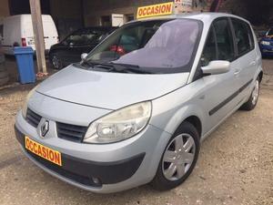Renault Scenic ii 1.9 DCI 120CH SPORT DYNAMIQUE 