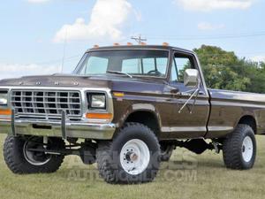 Ford F cylindres  marron