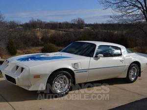 Pontiac Trans Am 8 cylindres  blanc