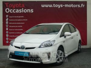 Toyota PRIUS Rechargeable 136h Lounge blanc nacre