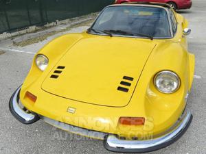 Ferrari 246 DINO GTS CHAIRS & FLARES jaune laqué