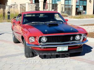 Ford Mustang MACH1 rouge laqué