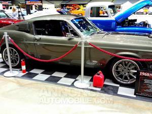 Ford Mustang fastback pro touring gris laqué