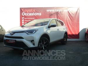 Toyota RAV D-4D Design 2WD blanc nacre