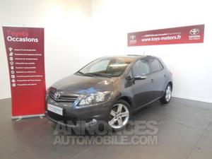 Toyota AURIS 126 D-4D FAP Sportline 5p gris clair