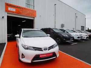 TOYOTA AURIS TOURING SPORTS  