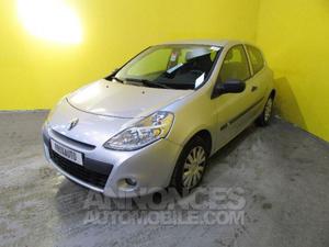 Renault CLIO III STE 1.5 DCI 75CH AIR ECOA2 3P gris metal