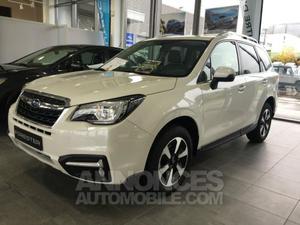 Subaru FORESTER 2.0D 147 Luxury Lineartronic blanc nacré