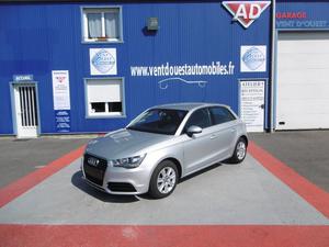 AUDI A1 1.6 TDI 105CH FAP ATTRACTION