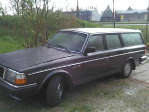 VOLVO 240 Break 2.4 D GL