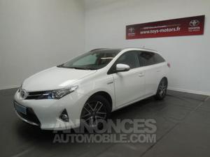 Toyota AURIS TOURING SPORTS HSD 136h SkyBlue blanc