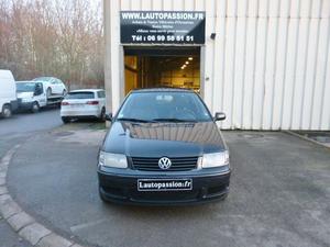 VOLKSWAGEN Polo 1.4i