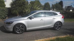 VOLVO V40 D R-Design Geartronic A