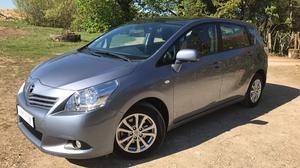 TOYOTA Verso 2.0 d4d 125 skyview edition