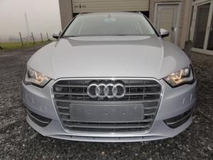 AUDI A3 1.6 TDI 110ch FAP Ambiente