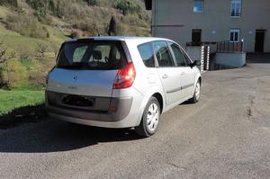 RENAULT Grand Scenic 1.5 dCi 105 Carminat 5 pl