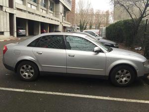 AUDI A4 2.0i Pack