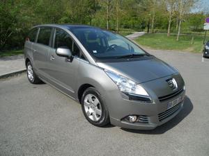 PEUGEOT  HDI 110CH PREMIUM 7PLACES