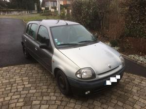 RENAULT Clio 1.9 D RTE