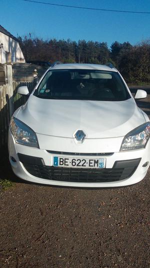 RENAULT Mégane Estate III 1.9 dCi 130 FAP eco2 Privilège