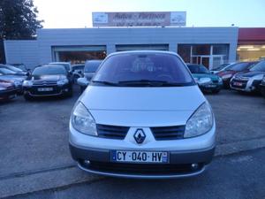 RENAULT Scénic 1.9L 120CH DCI PREVILEGE