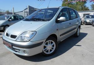 Renault Scenic II 1.9 DCI 105 PACK EXPRESSION d'occasion