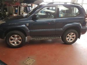 TOYOTA LAND CRUISER  