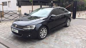 VOLKSWAGEN Jetta 2.0 TDI 140 Carat