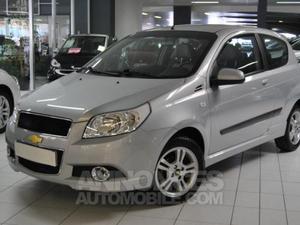 Chevrolet Aveo 1.4l 100CH LT gris clair