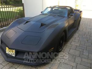 Chevrolet Corvette C3 noir mat
