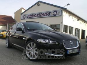 Jaguar XF 3.0 V6 D LUXE PREMIUM noir