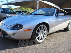 Jaguar XK8 CABRIOLET R 4.0 SURALIMENTE BA gris