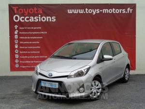 Toyota YARIS HSD 100h Dynamic 5p gris