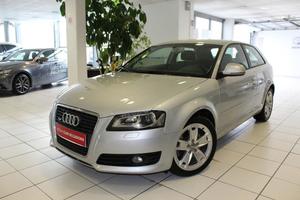 AUDI A3 2.0 TDI 140ch DPF Ambiente quattro 3p