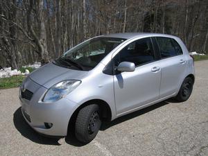 TOYOTA Yaris  VVT-i Luna Pack