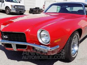 Chevrolet Camaro fastback rouge laqué