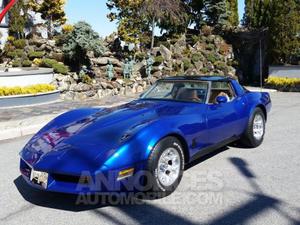 Chevrolet Corvette C3 bleu laqué