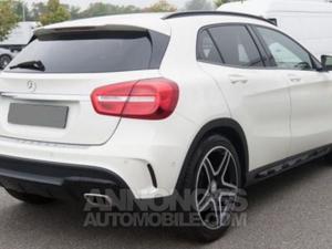 Mercedes Classe GLA 180 PACK AMG blanc