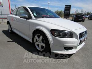 Volvo C D 136ch R-Design Powershift blanc